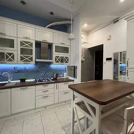Modern In A Historical Place On Gorodotskaya Apartment